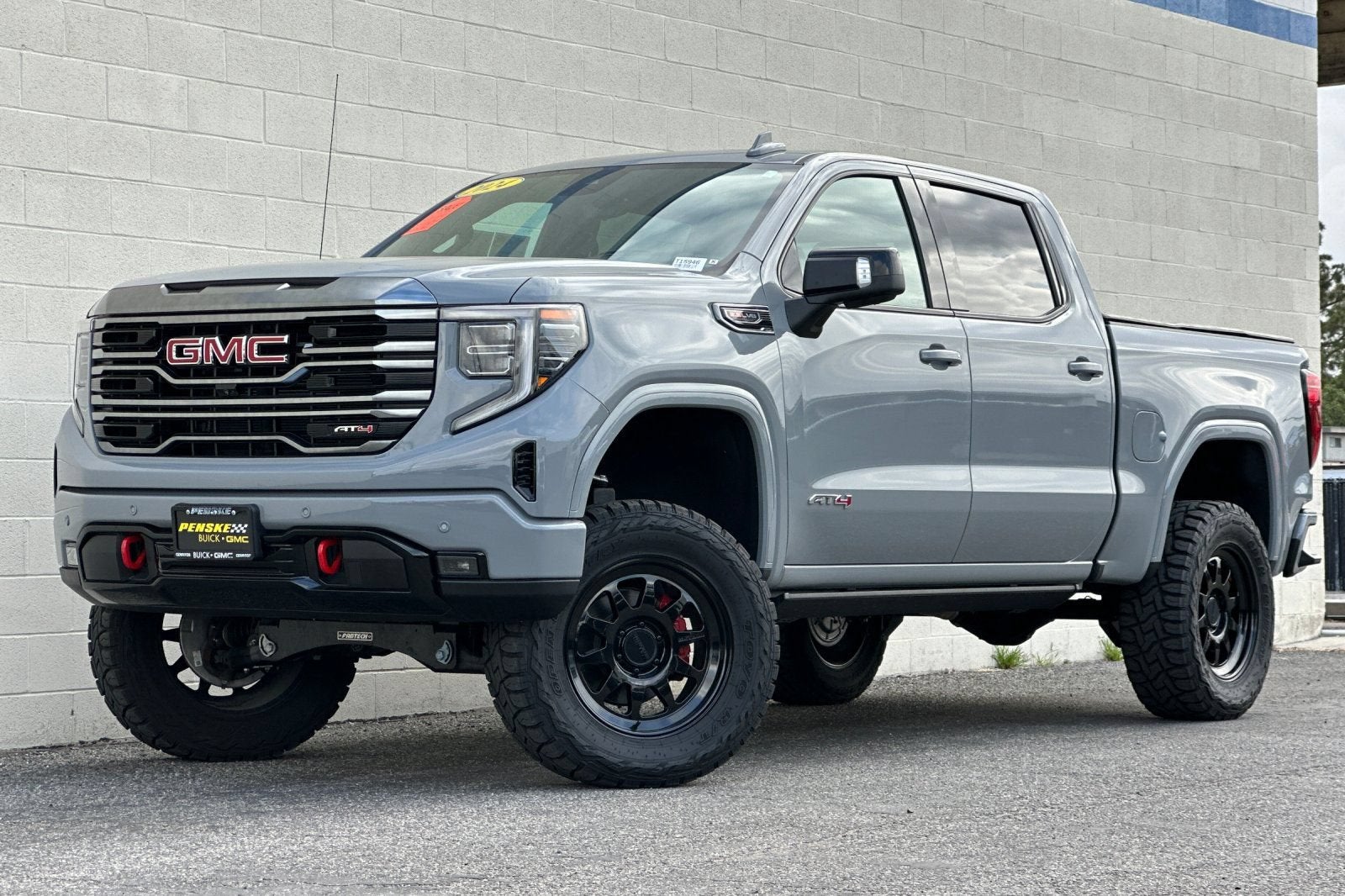 2024 GMC Sierra 1500 AT4