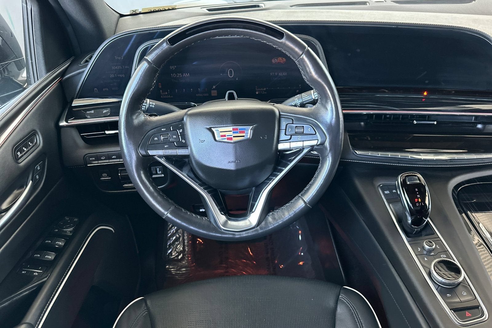 2024 Cadillac Escalade ESV Sport