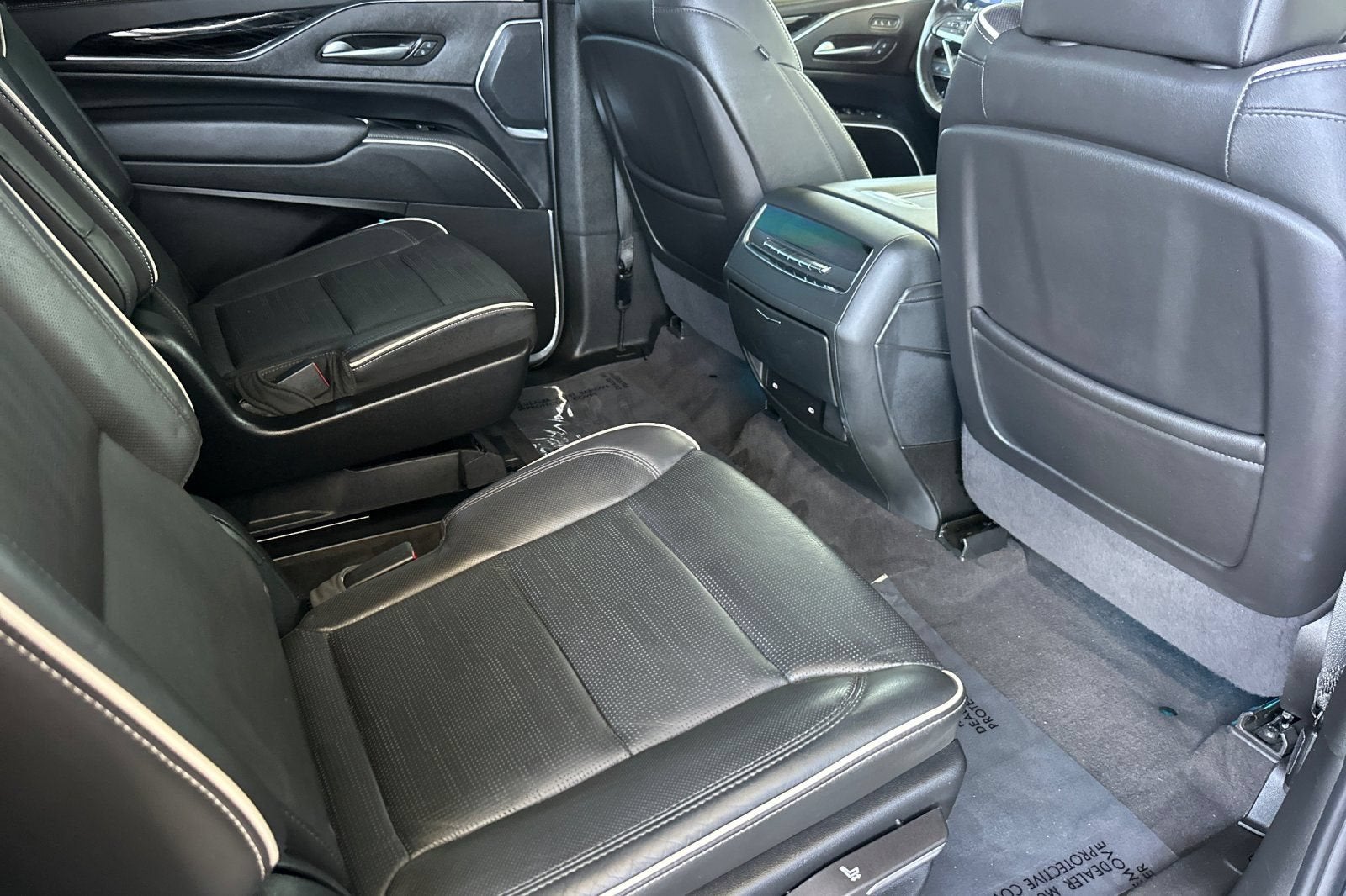 2024 Cadillac Escalade ESV Sport