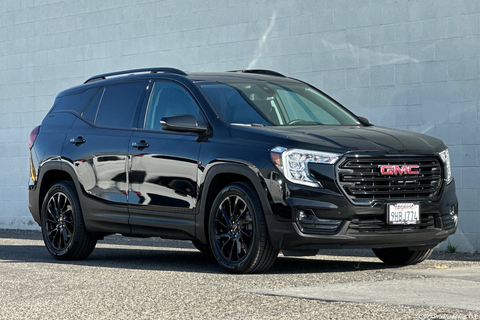 2023 GMC Terrain SLT