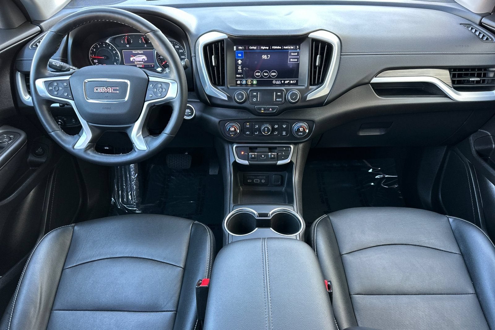 2023 GMC Terrain SLT