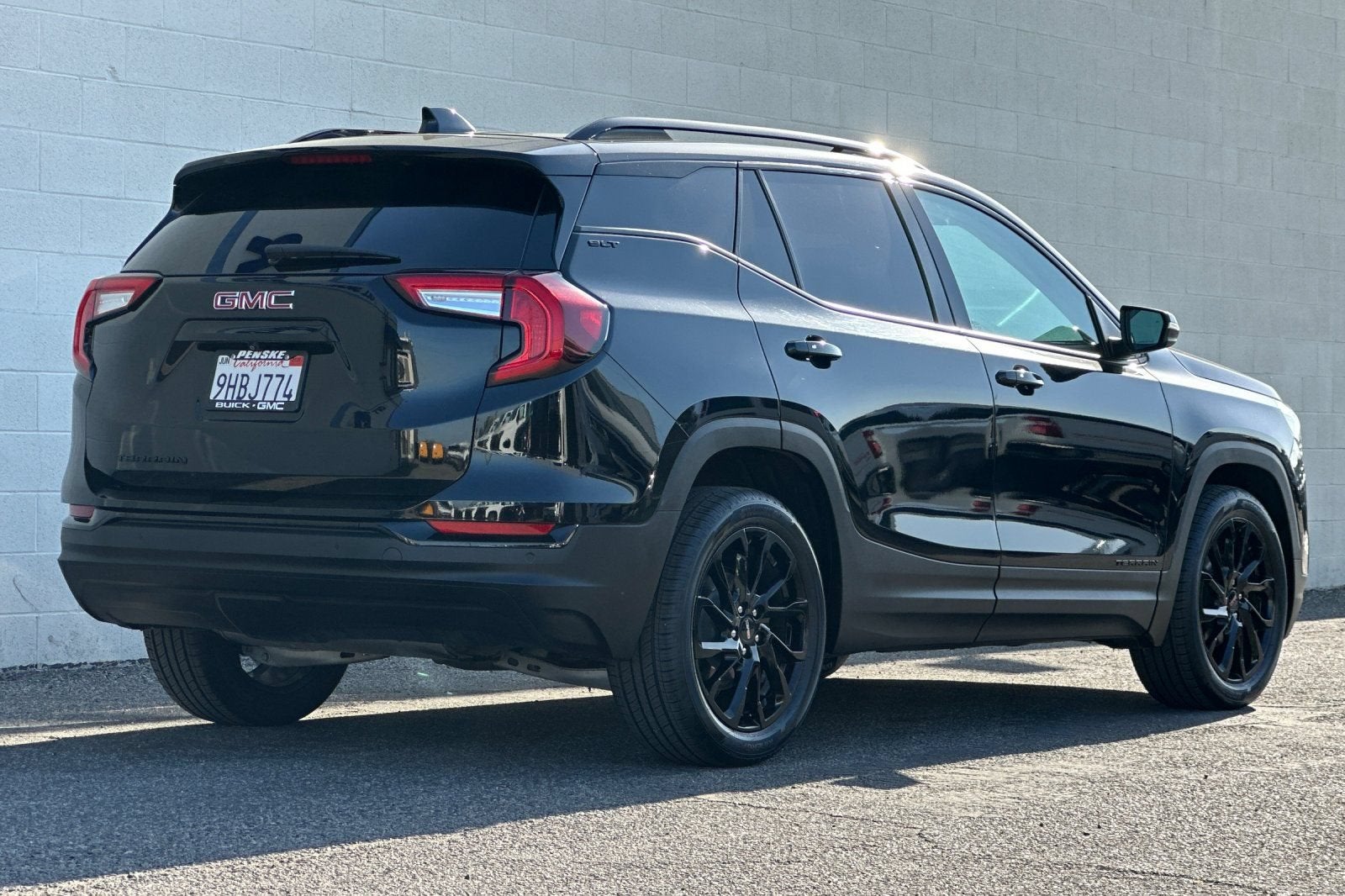 2023 GMC Terrain SLT