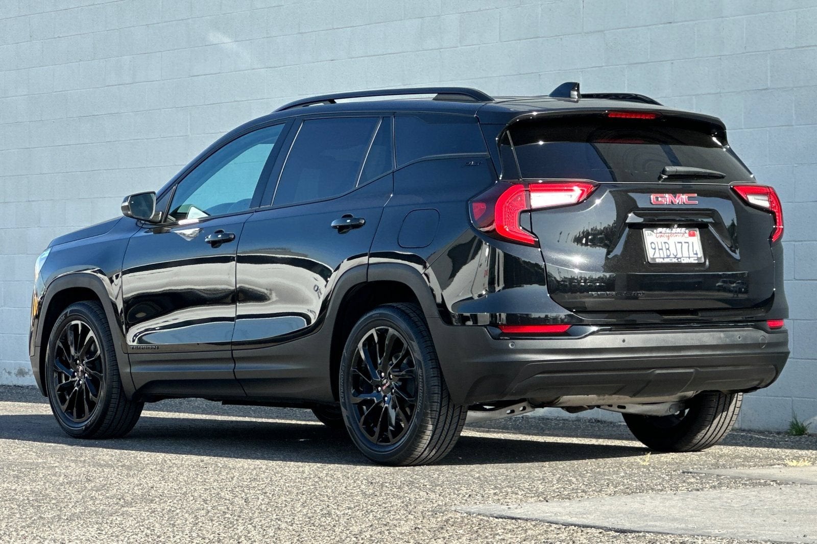2023 GMC Terrain SLT