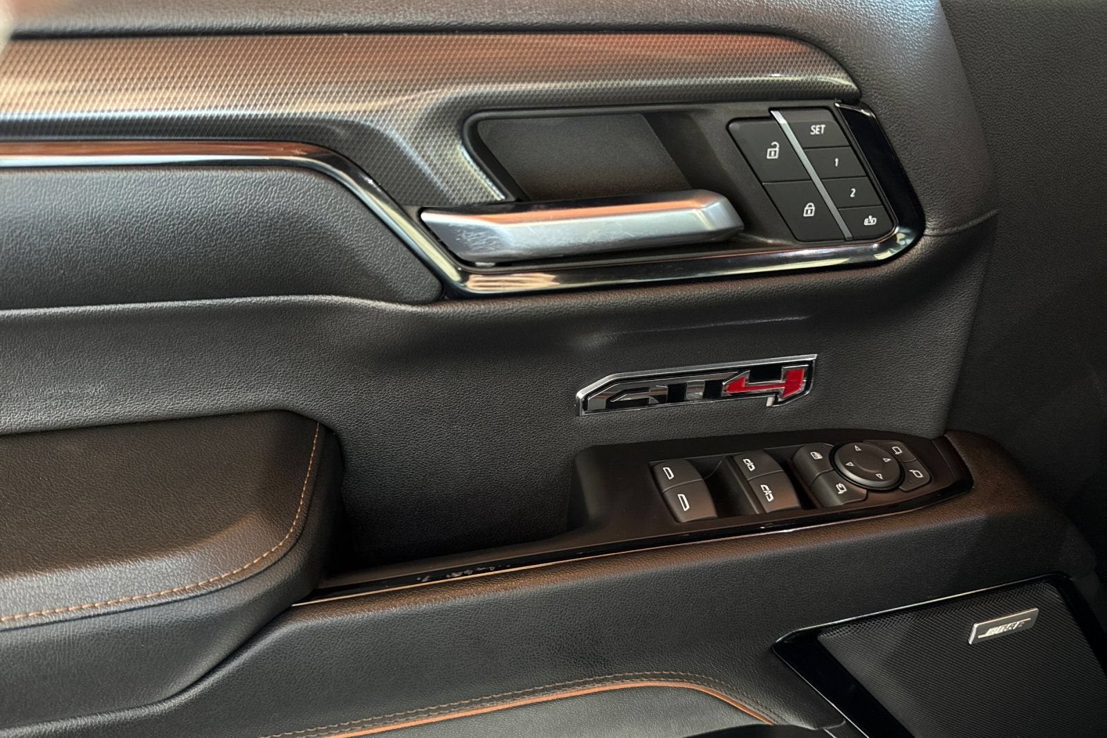2023 GMC Sierra 1500 AT4
