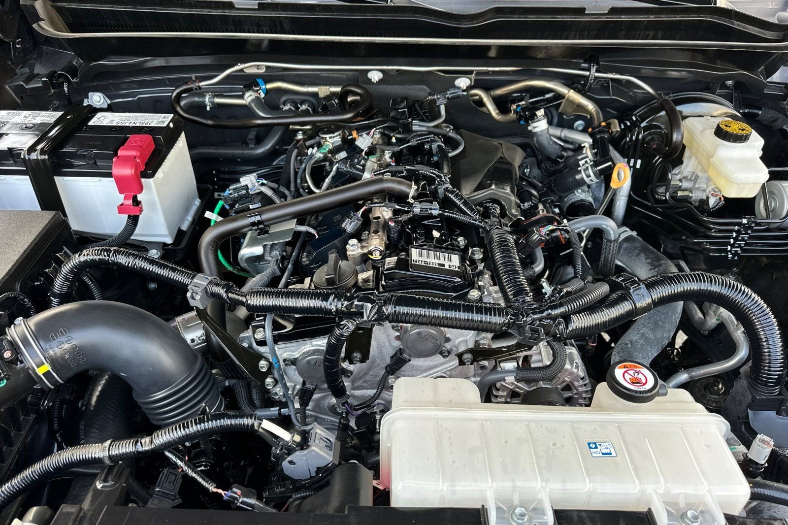 2025 Toyota Tacoma 2WD SR5