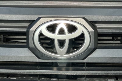 2025 Toyota Tacoma 2WD SR5