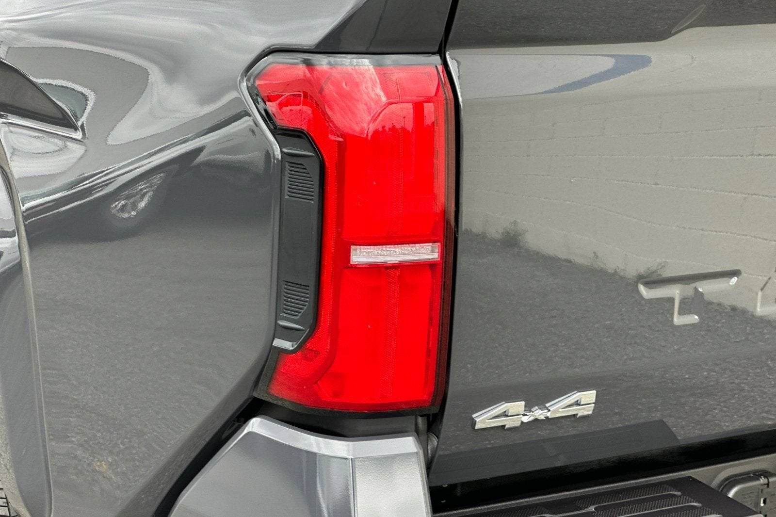 2025 Toyota Tacoma 4WD SR