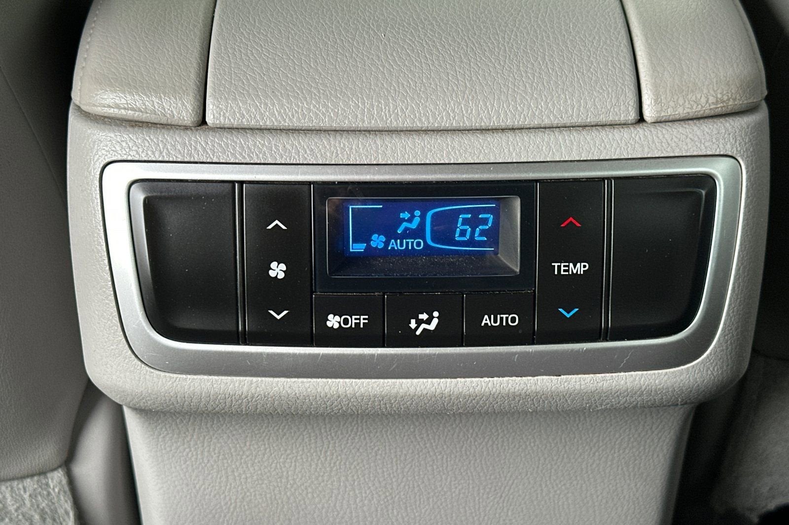 2016 Toyota Highlander LE Plus