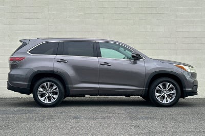 2016 Toyota Highlander LE Plus