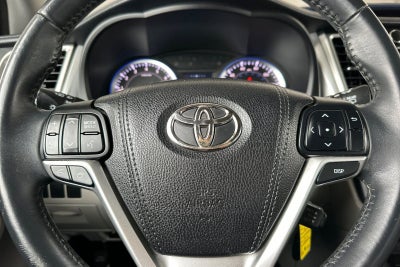 2016 Toyota Highlander LE Plus