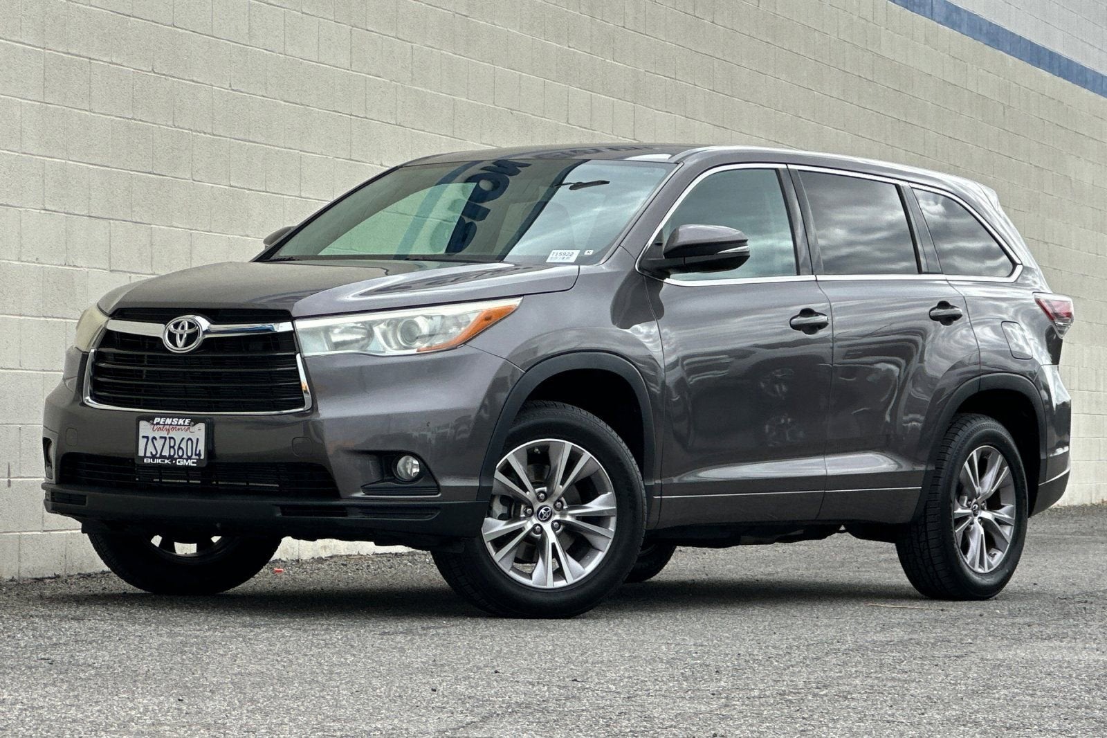 2016 Toyota Highlander LE Plus
