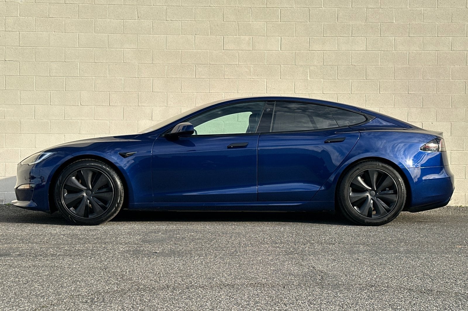2023 Tesla Model S NA