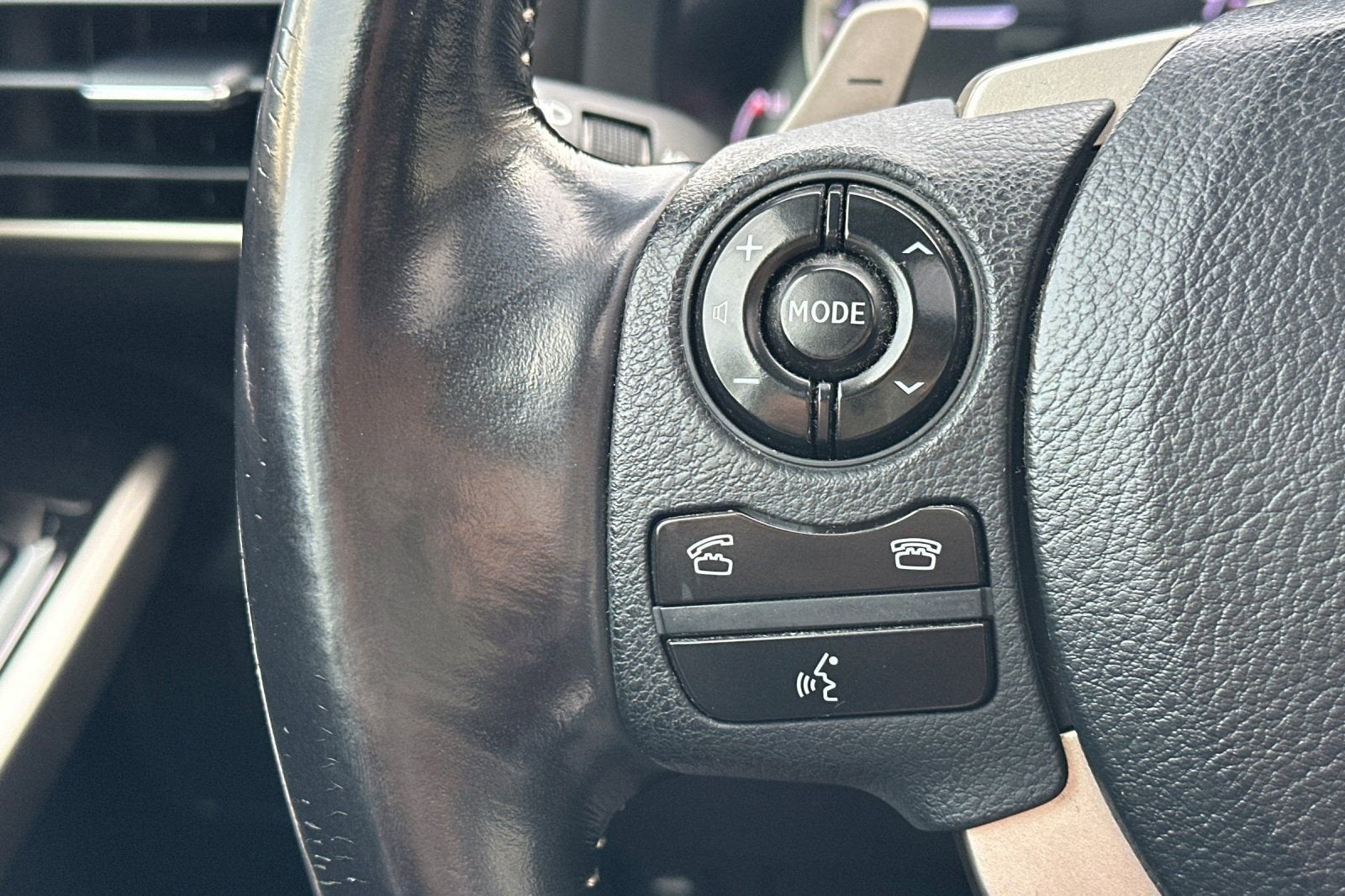 2016 Lexus IS 200t NA