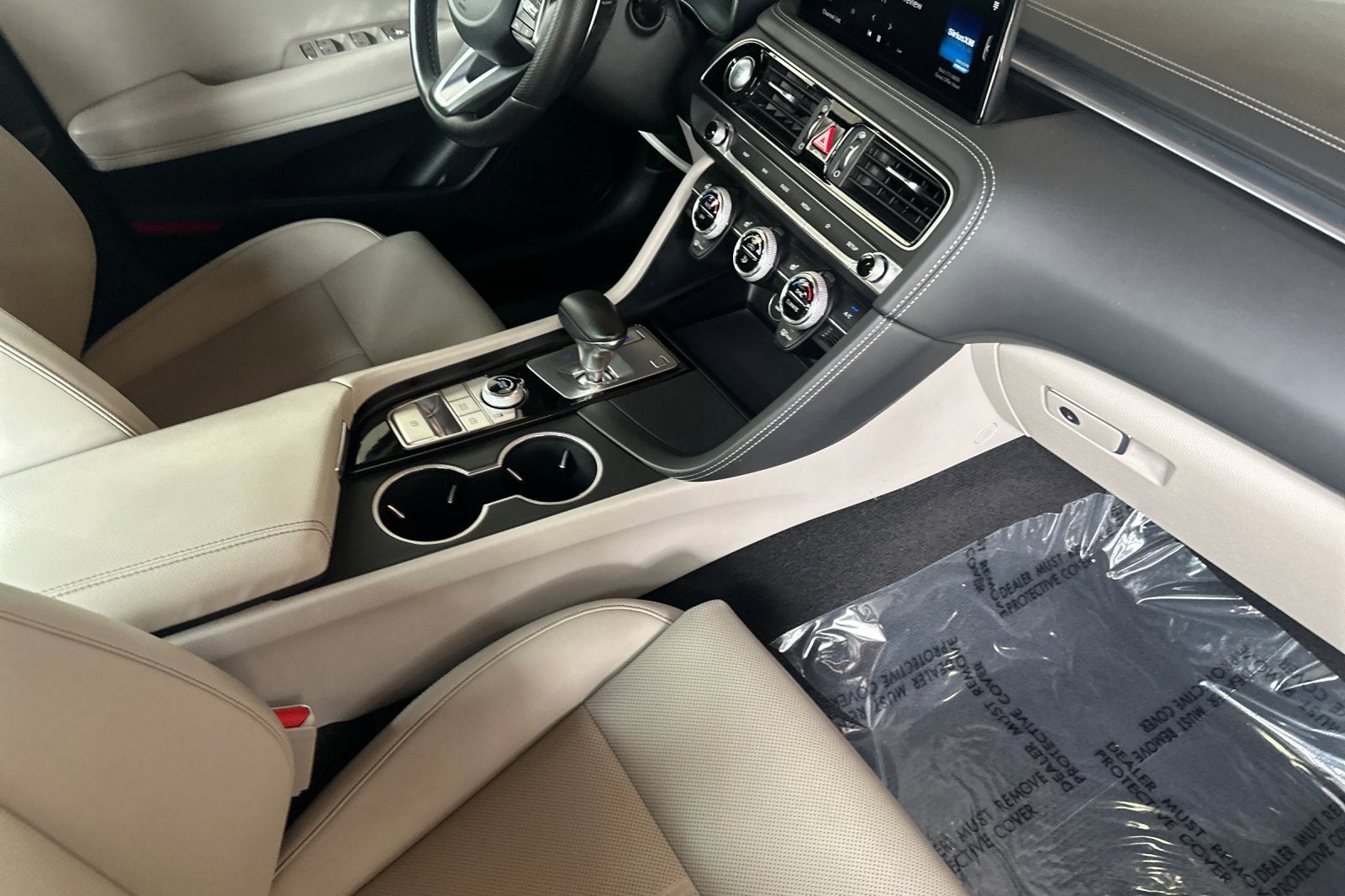 2023 Genesis G70 2.0T