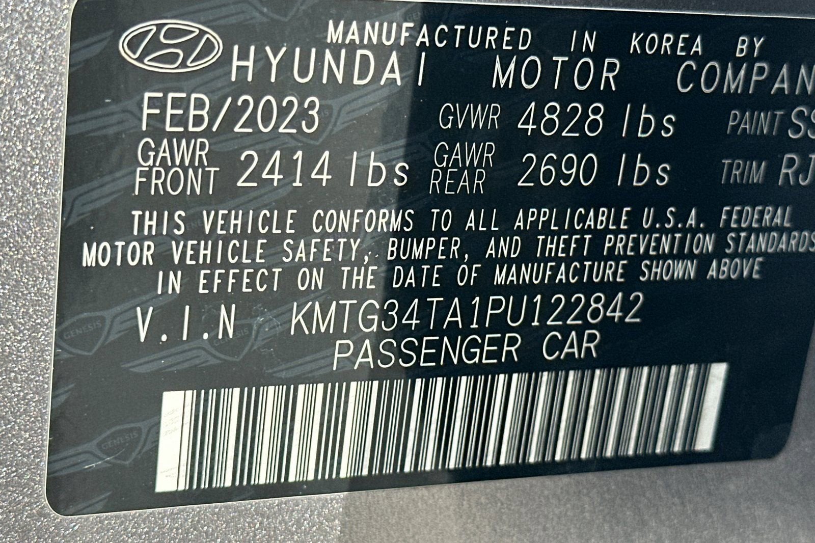 2023 Genesis G70 2.0T