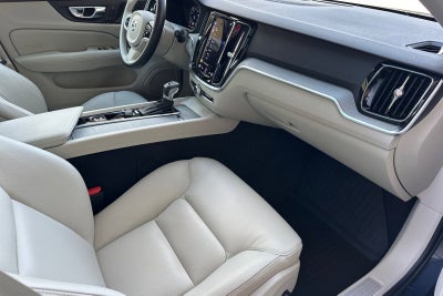 2022 Volvo V60 Cross Country NA