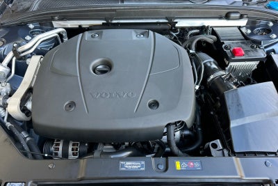 2022 Volvo V60 Cross Country NA