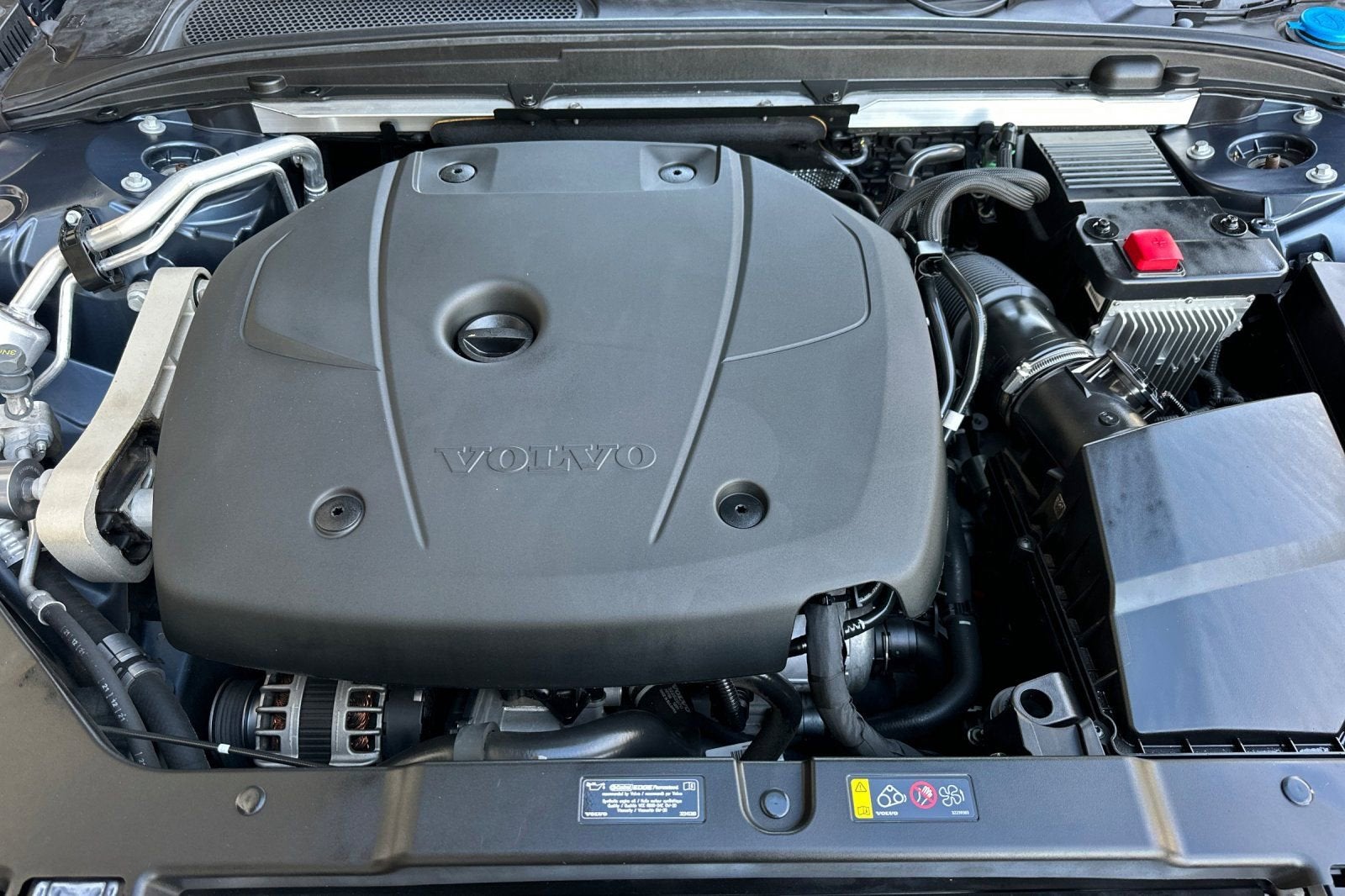 2022 Volvo V60 Cross Country NA