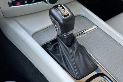 2022 Volvo V60 Cross Country NA