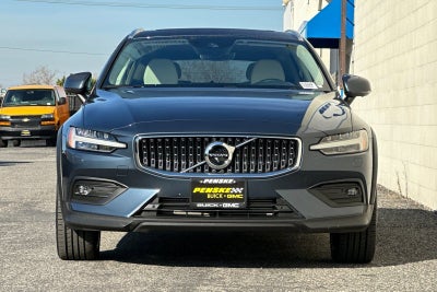 2022 Volvo V60 Cross Country NA