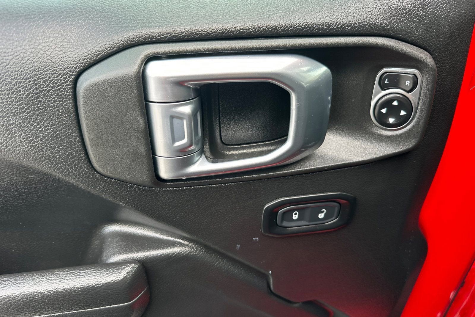 2023 Jeep Wrangler 2-Door Sport S 4x4