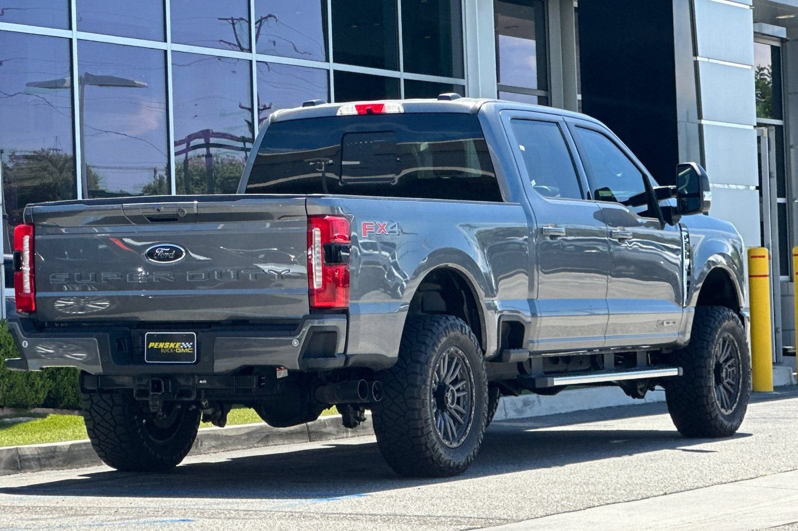 2024 Ford F-250 LARIAT