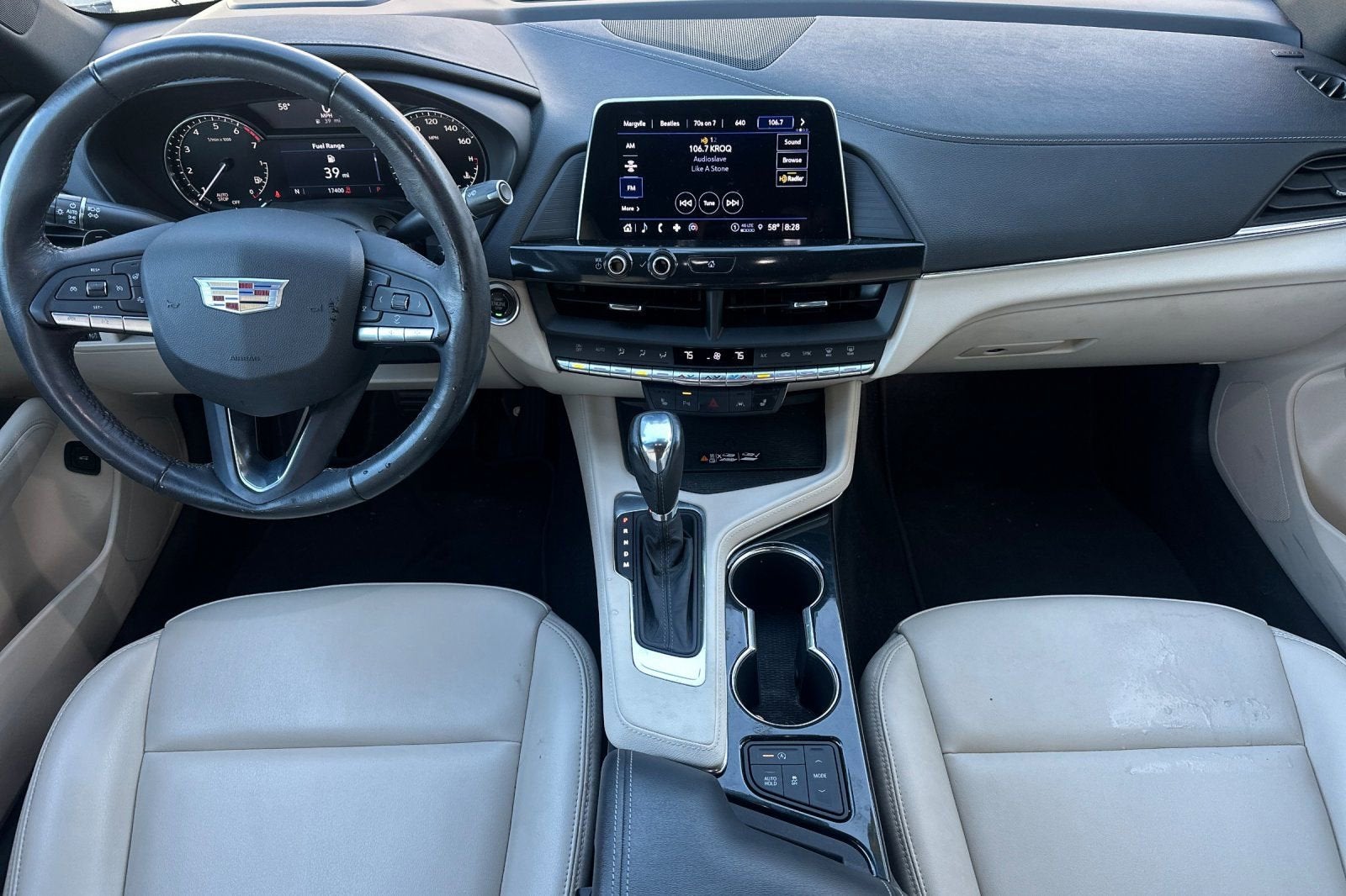 2023 Cadillac CT4 Luxury