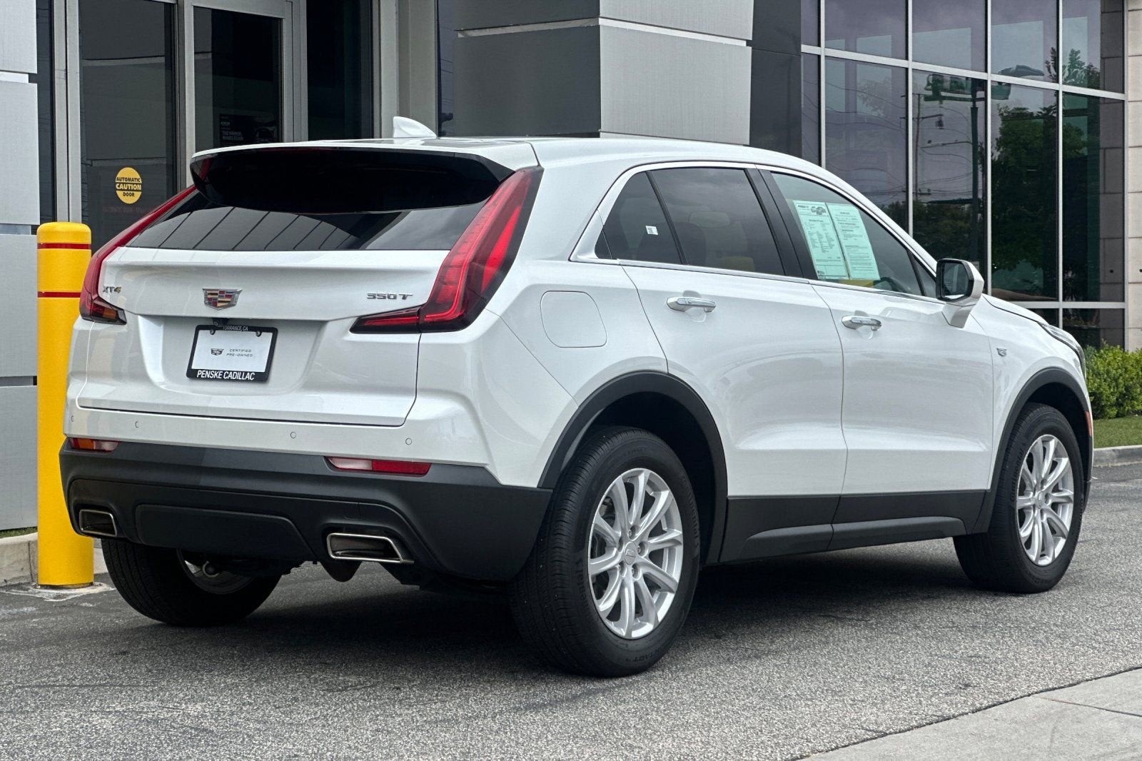 2023 Cadillac XT4 Luxury