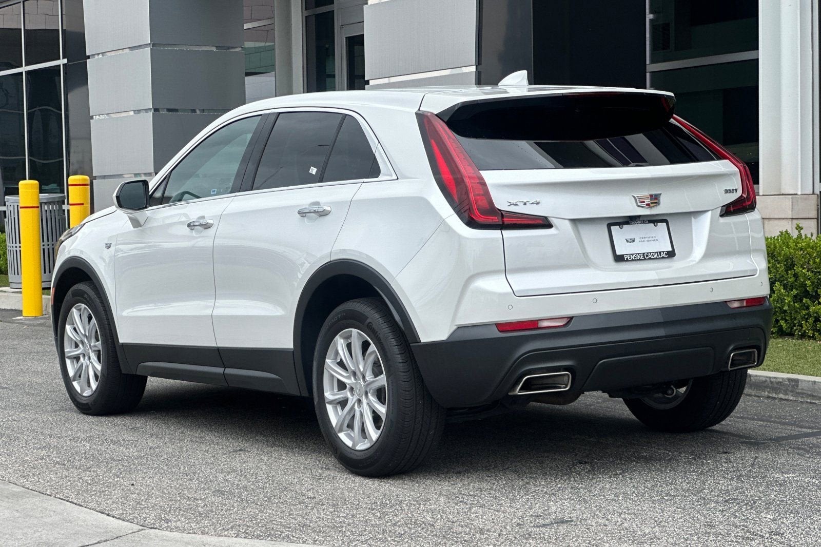 2023 Cadillac XT4 Luxury