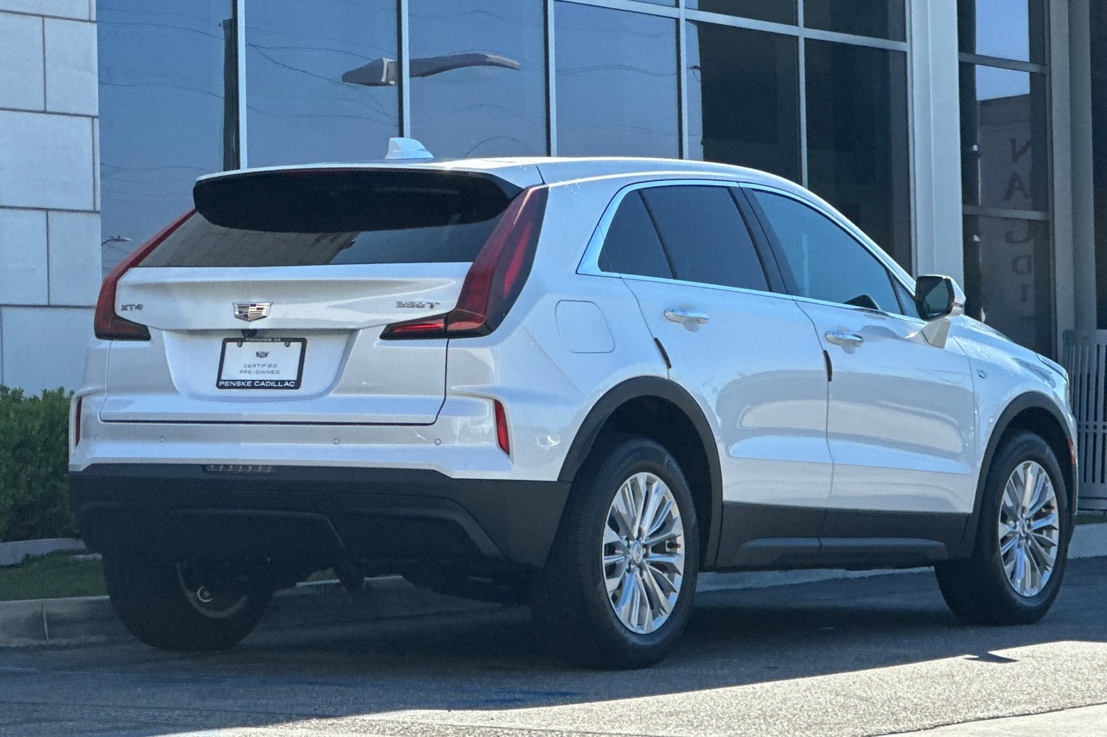 2024 Cadillac XT4 Luxury