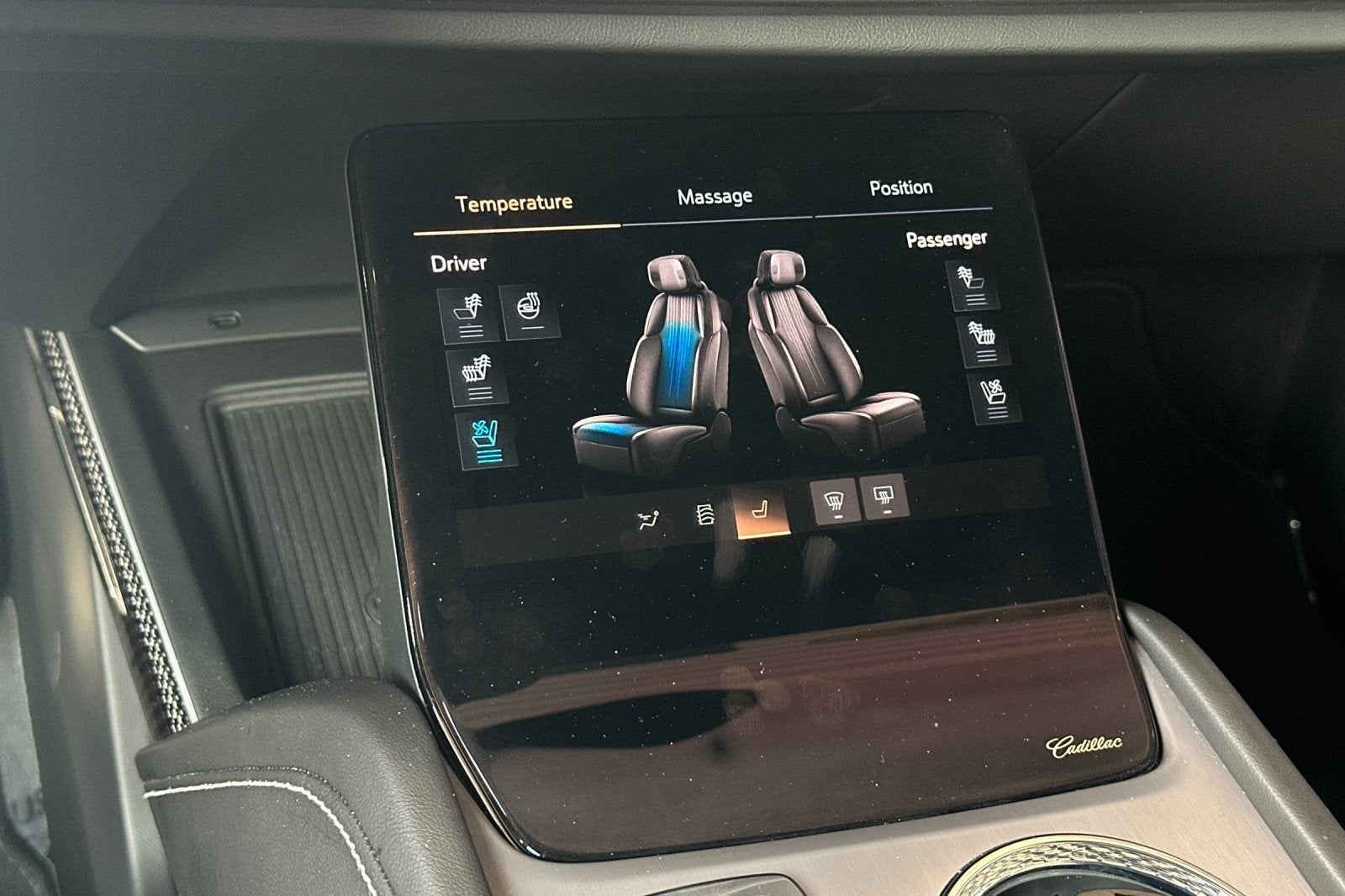 2027 Cadillac VISTIQ Sport