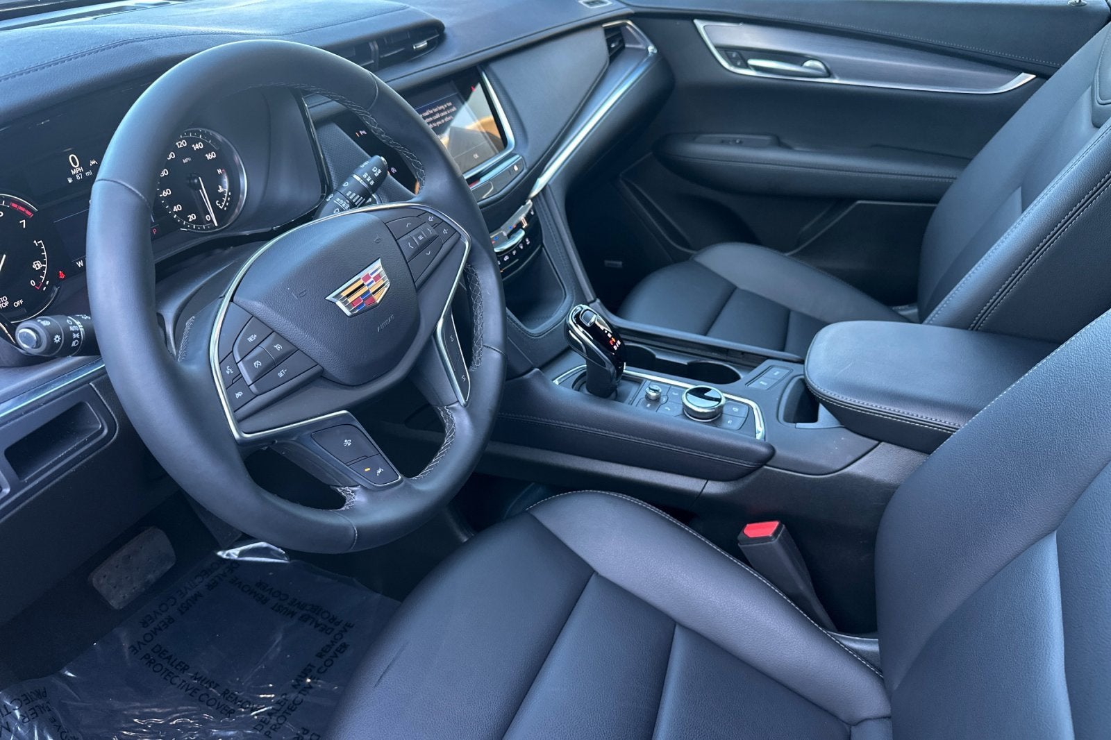 2025 Cadillac XT5 Luxury