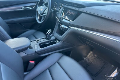 2025 Cadillac XT5 Luxury