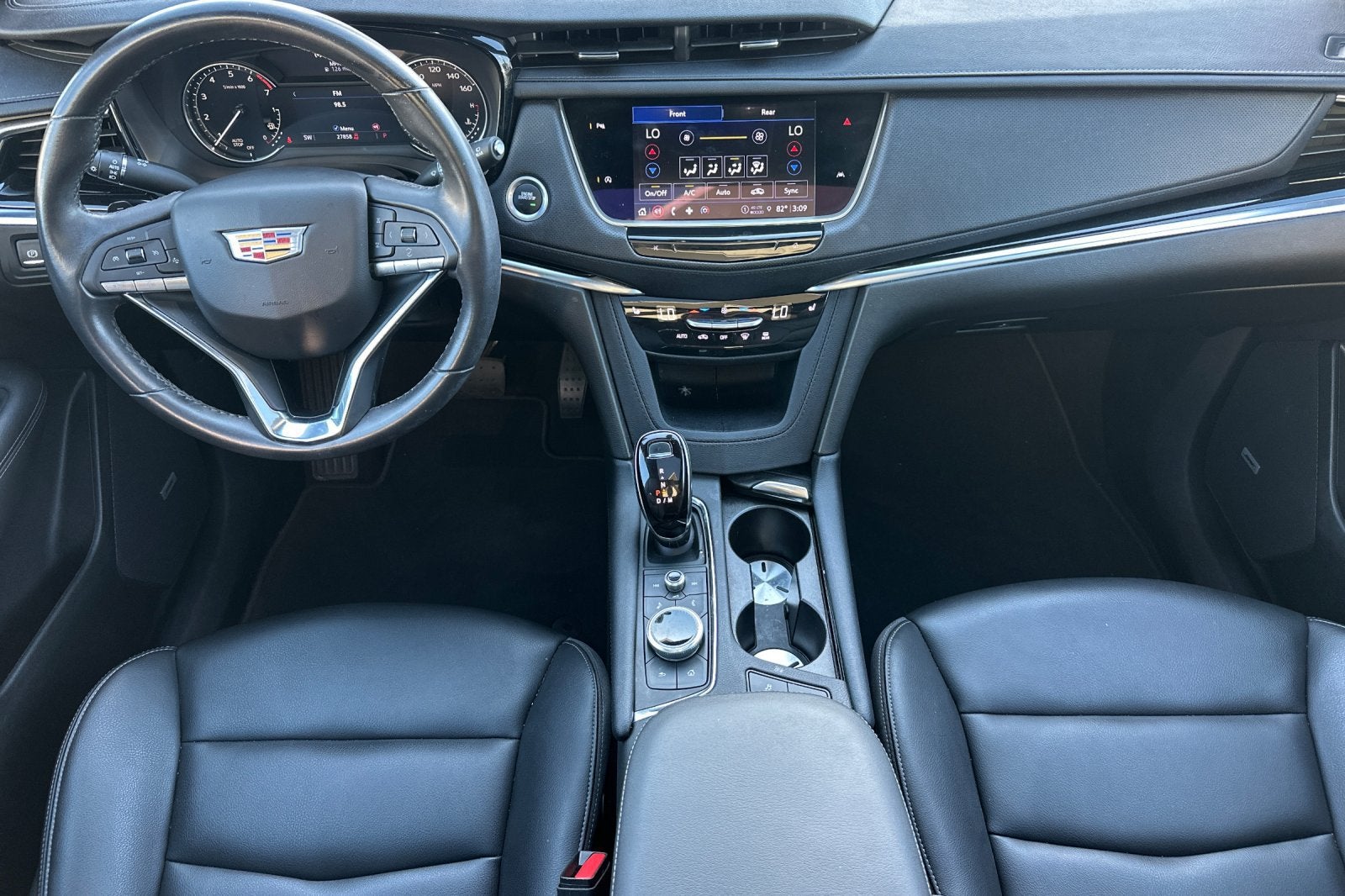 2024 Cadillac XT6 Luxury