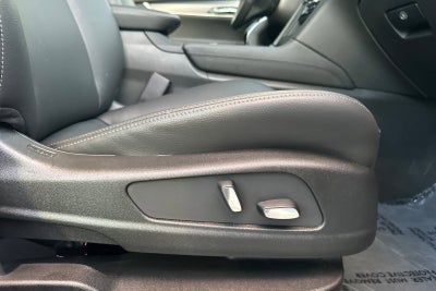 2025 Cadillac XT6 Luxury