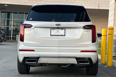 2025 Cadillac XT6 Luxury