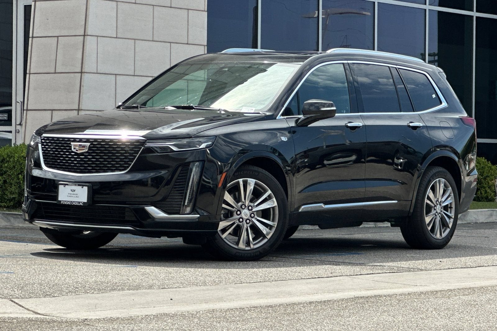 2023 Cadillac XT6 FWD Premium Luxury