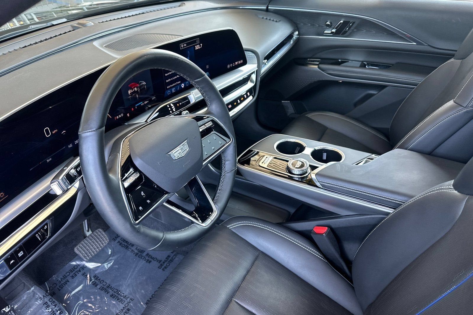 2024 Cadillac LYRIQ Sport 1