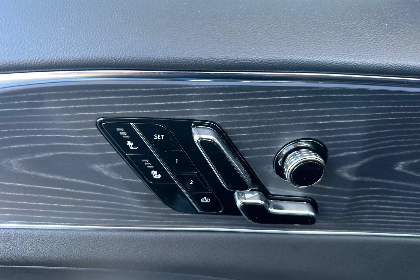 2024 Cadillac LYRIQ Sport 1