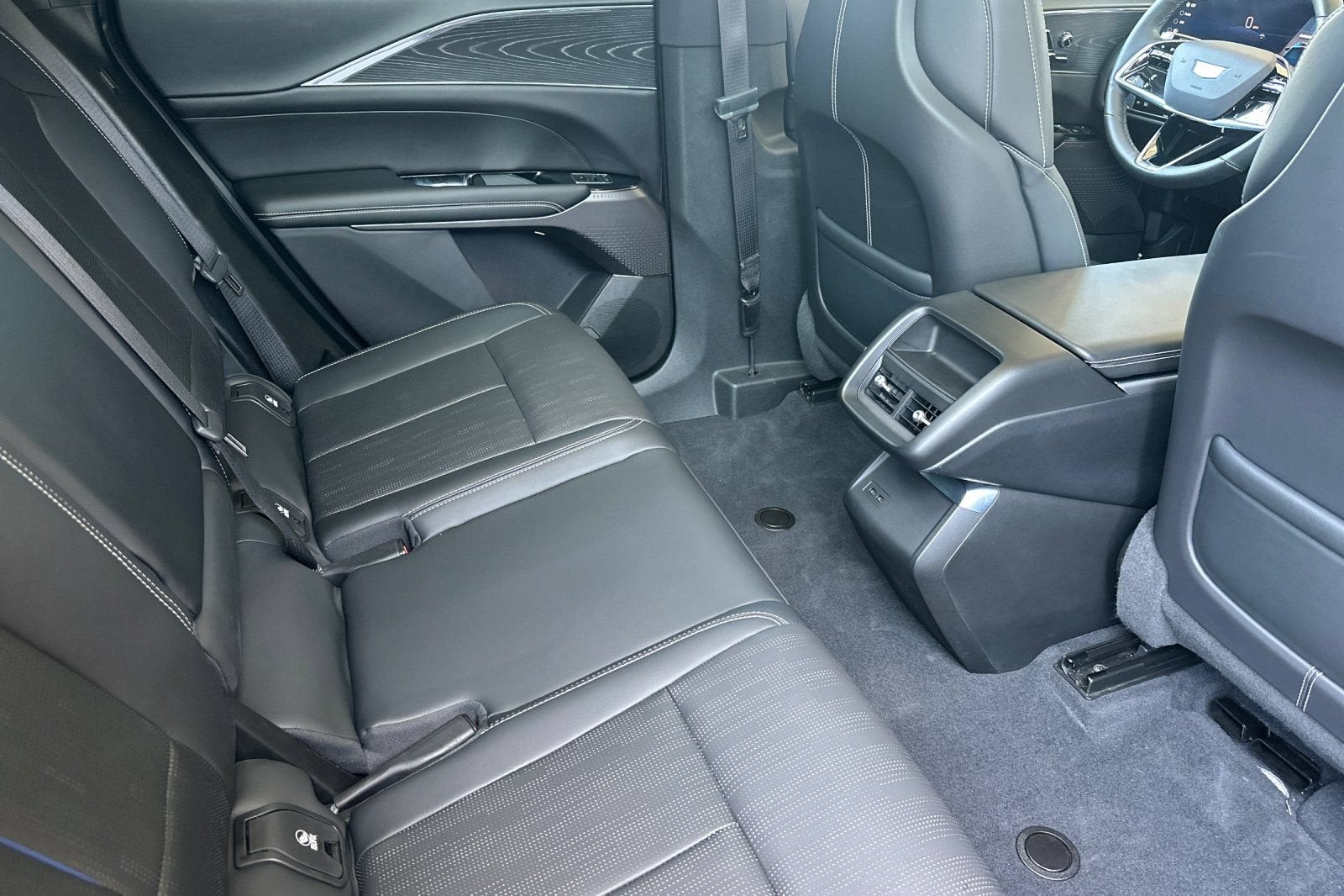 2024 Cadillac LYRIQ Sport 1