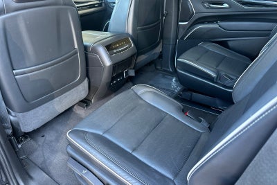 2023 Cadillac Escalade Sport