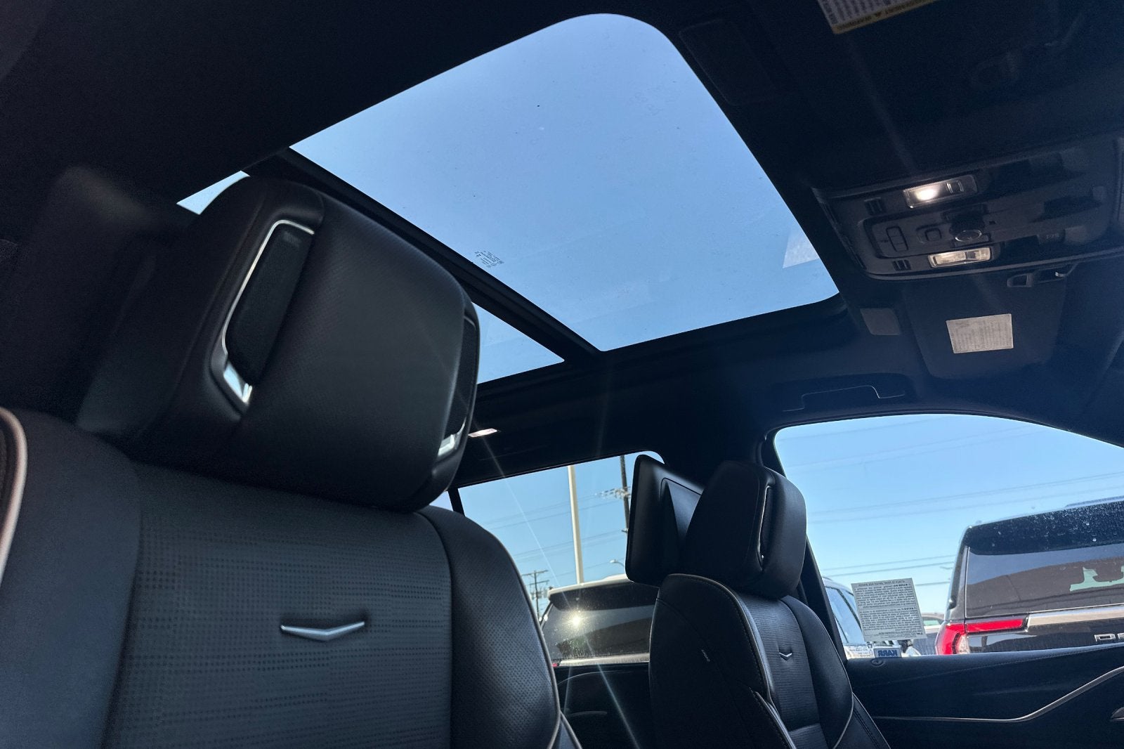 2023 Cadillac Escalade Sport