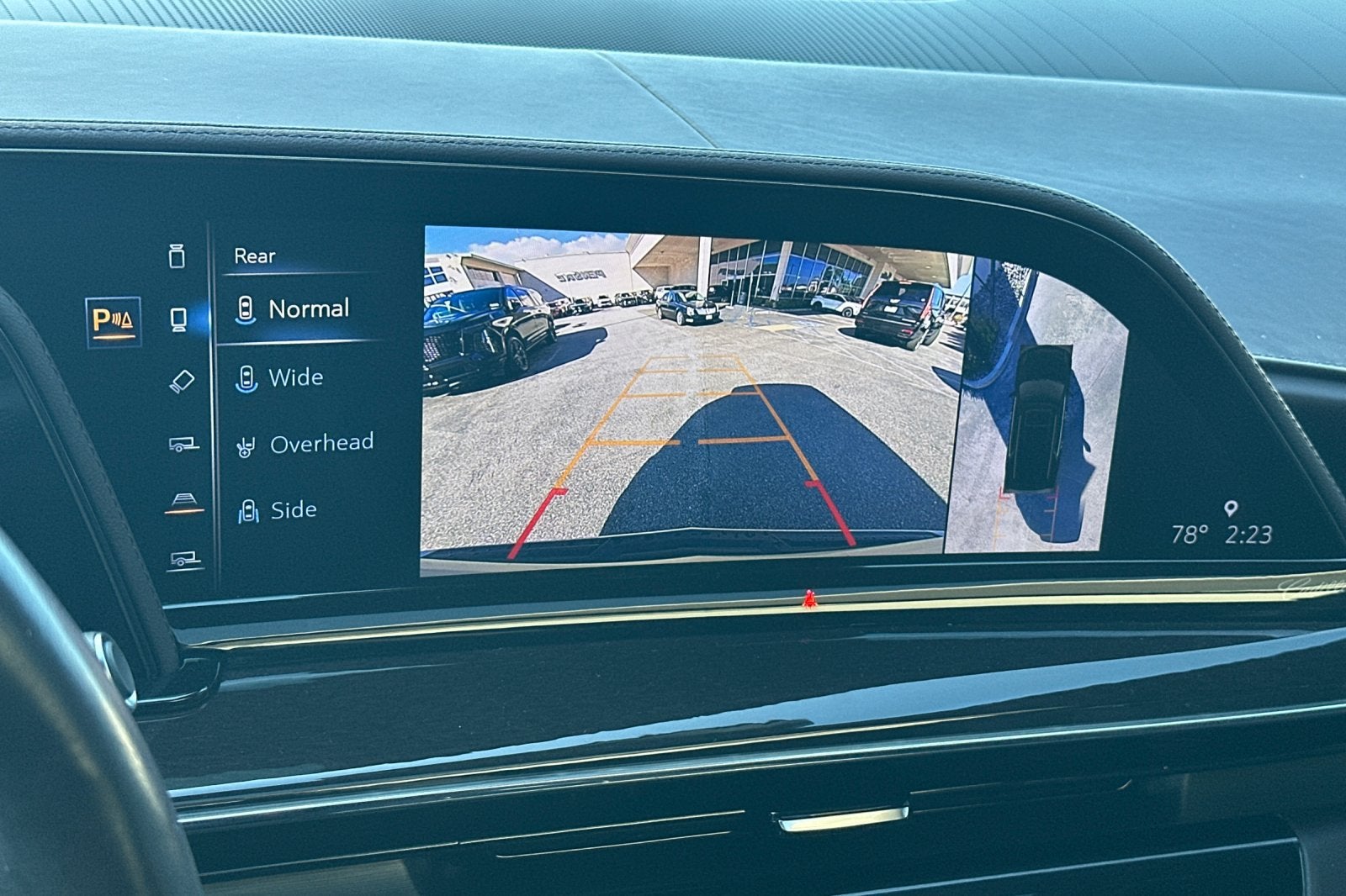 2023 Cadillac Escalade 4WD Sport Platinum