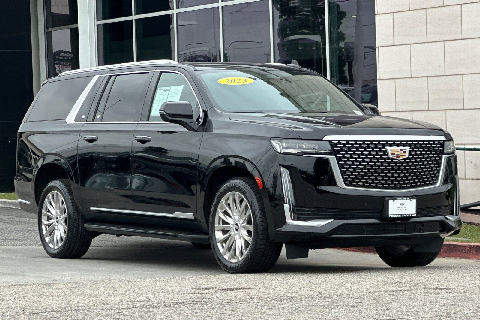 2023 Cadillac Escalade ESV Premium Luxury