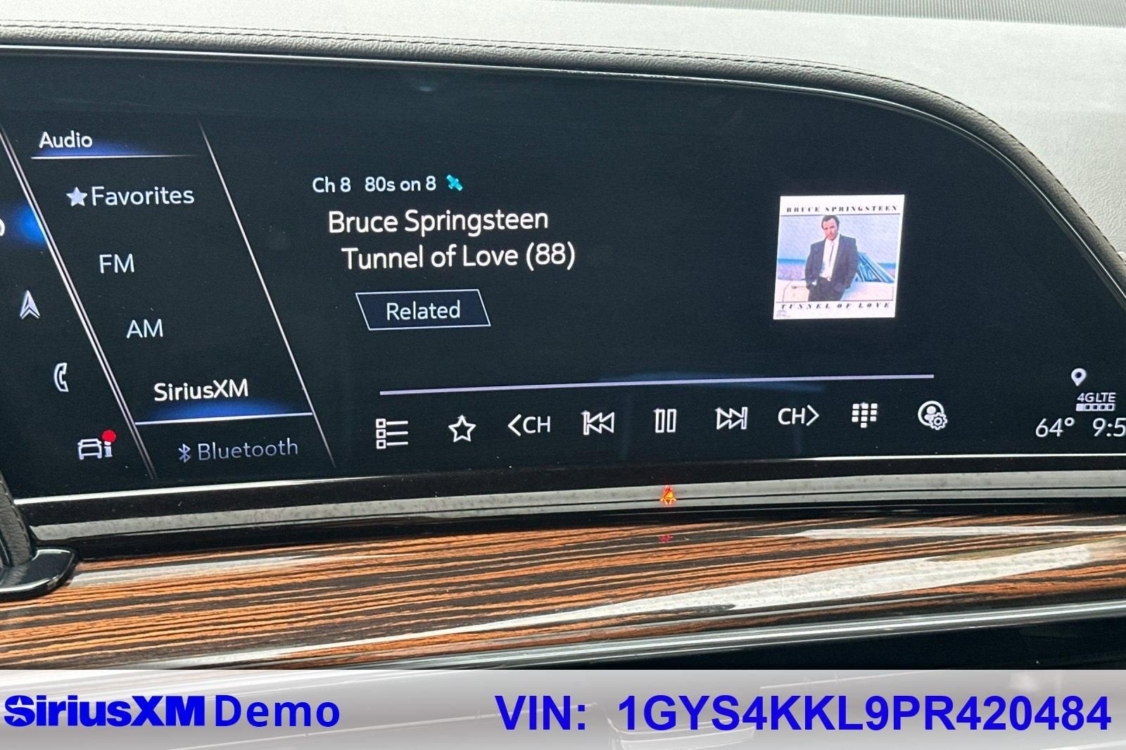 2023 Cadillac Escalade ESV Premium Luxury