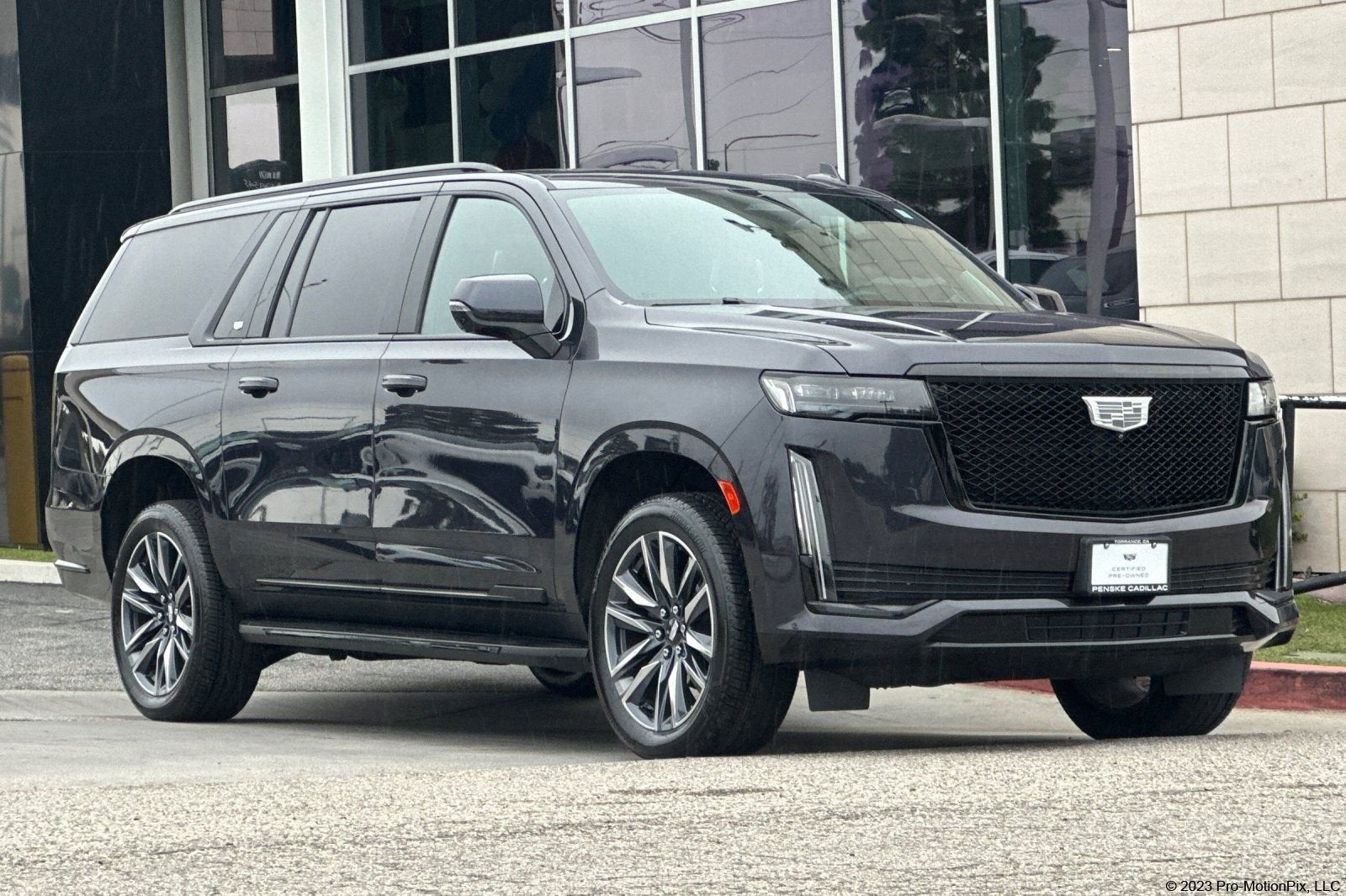2023 Cadillac Escalade ESV Sport Platinum