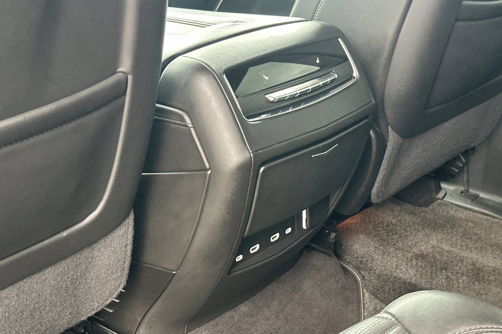 2023 Cadillac Escalade ESV Sport Platinum