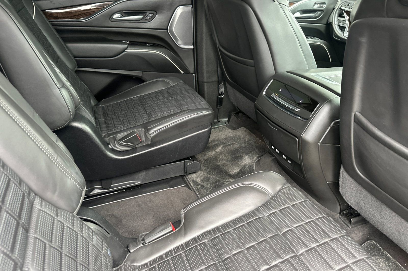 2023 Cadillac Escalade ESV Sport Platinum