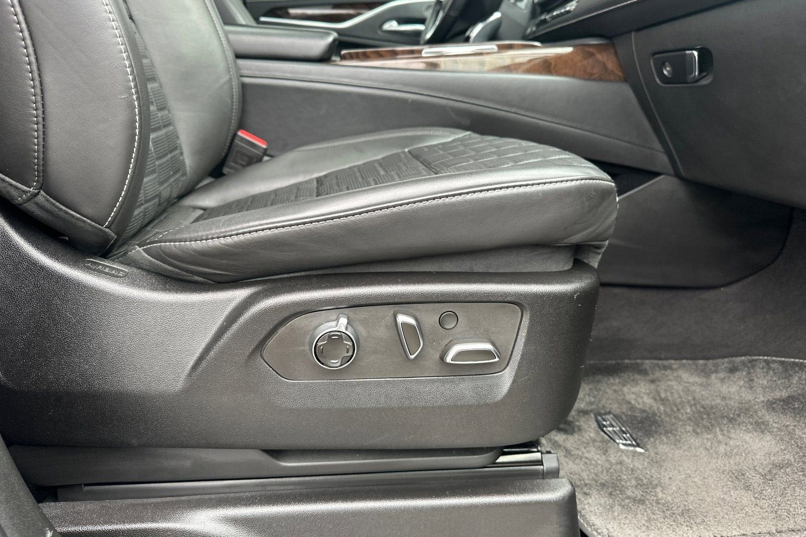 2023 Cadillac Escalade ESV Sport Platinum