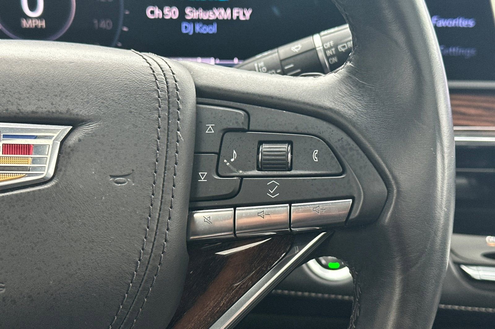 2023 Cadillac Escalade ESV Sport Platinum